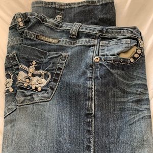 Cowgirl tuff  size 25x37